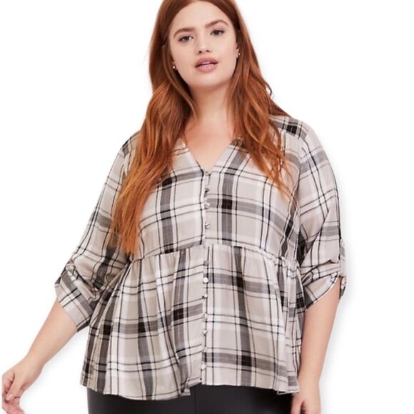 NEW V Neck Tartan Plaid Button Down Long Sleeve Twill Shirt by Torrid - Picture 1 of 4